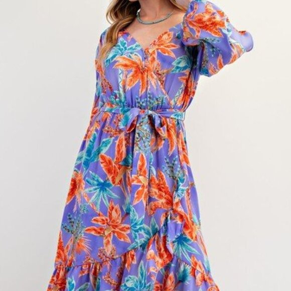 Easel Lilac Tropical Print “Mirabelle” Satin Tie-Waisted Maxi Dress | NWT | M - Picture 4 of 5